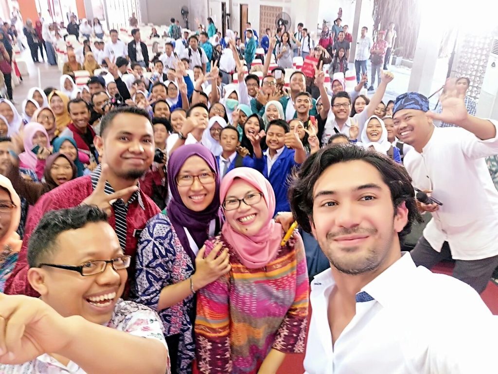 Gerakan Revolusi Mental, Bangun Karakter Bangsa